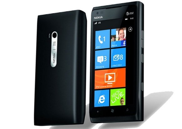 Nokia Lumia 900